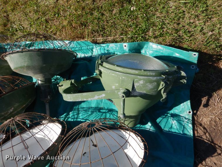 image for item FU9716 (9) light fixtures