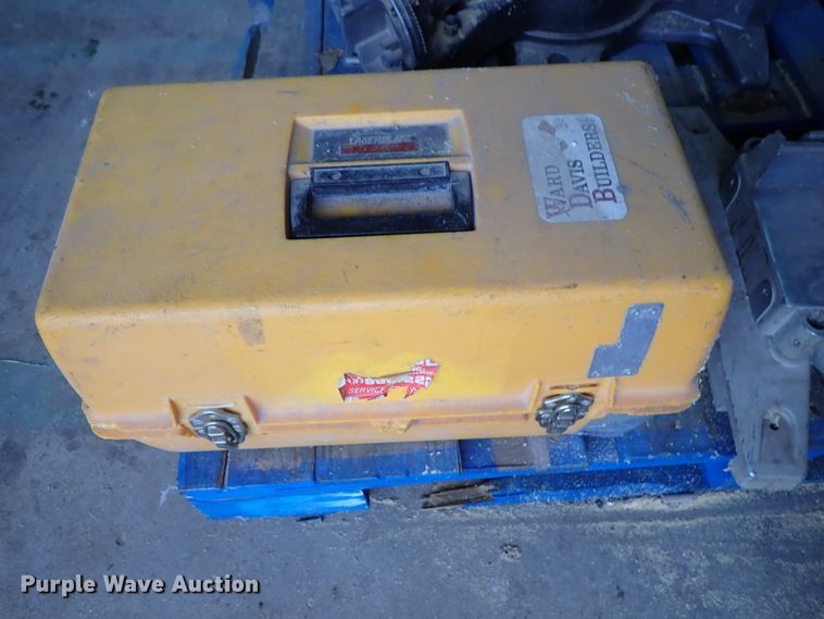 image for item GA9840 Tools