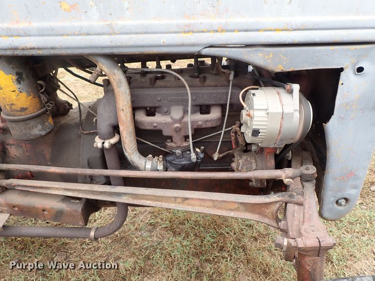 image for item GA9843 Ford 9N tractor