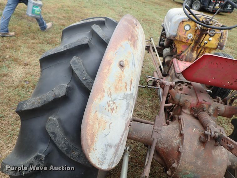 image for item GA9843 Ford 9N tractor