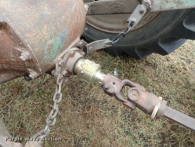 image for item GA9843 Ford 9N tractor