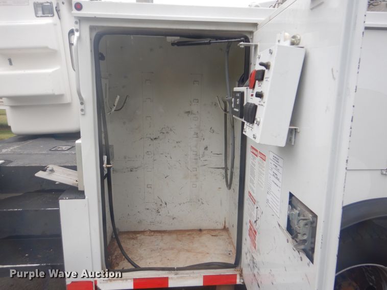 image for item GC9521 2011 Ford F550 Super Duty XL bucket truck