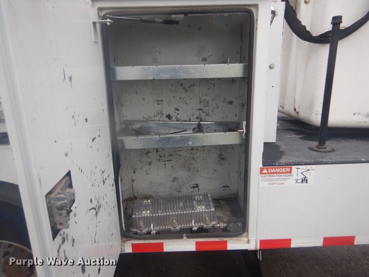 image for item GC9521 2011 Ford F550 Super Duty XL bucket truck