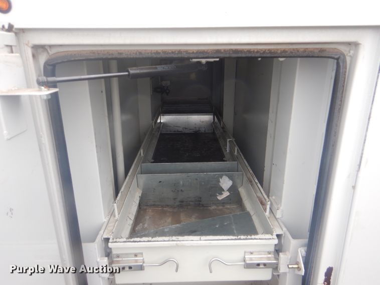 image for item GC9521 2011 Ford F550 Super Duty XL bucket truck