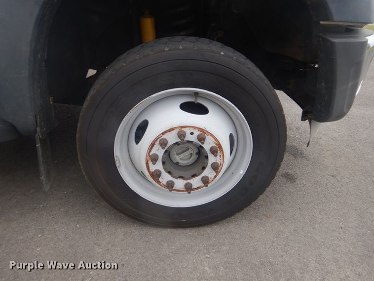 image for item GC9521 2011 Ford F550 Super Duty XL bucket truck