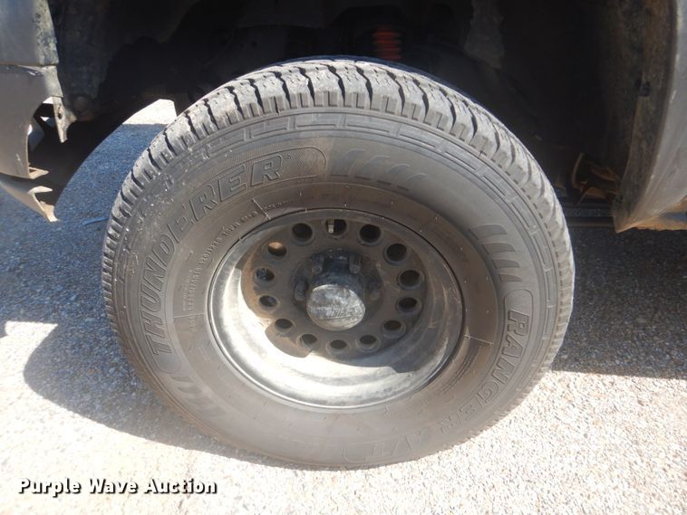 image for item GC9527 2001 Chevrolet Silverado 1500 Ext. Cab pickup truck