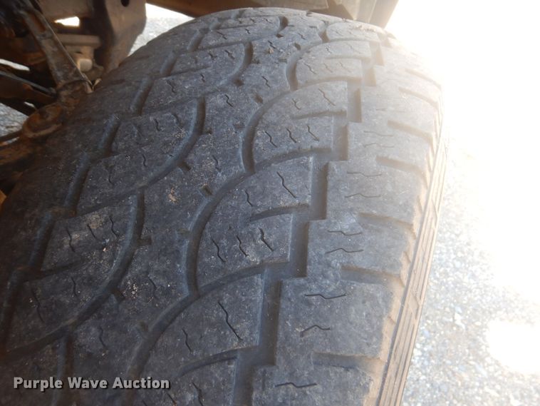 image for item GC9527 2001 Chevrolet Silverado 1500 Ext. Cab pickup truck