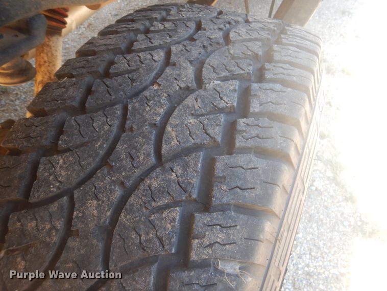 image for item GC9527 2001 Chevrolet Silverado 1500 Ext. Cab pickup truck