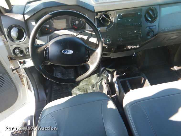 image for item GC9535 2012 Ford F650 Super Duty flatbed truck