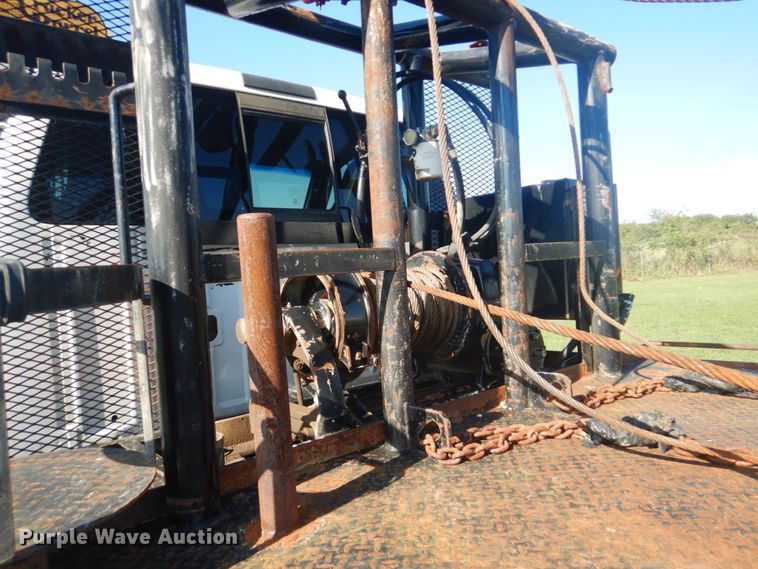 image for item GC9535 2012 Ford F650 Super Duty flatbed truck