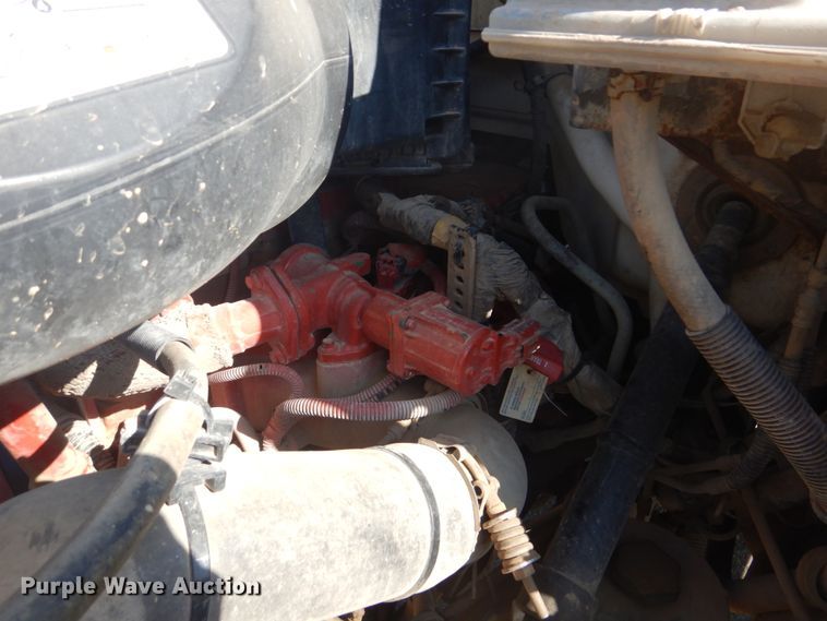 image for item GC9535 2012 Ford F650 Super Duty flatbed truck