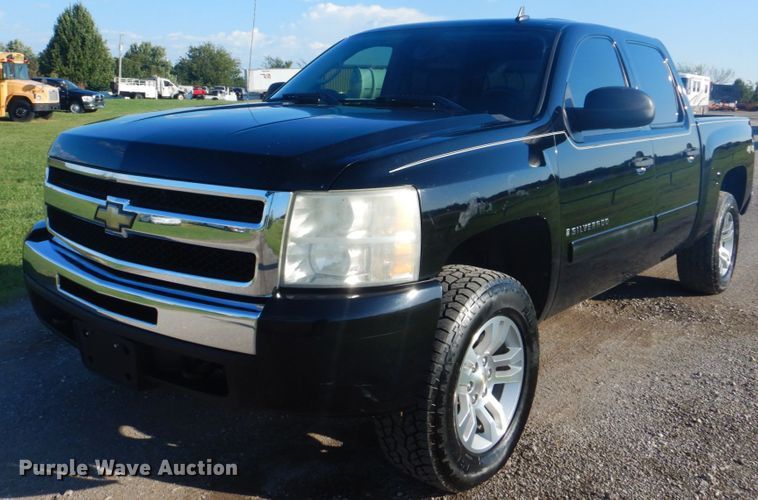 image for item GC9539 2009 Chevrolet Silverado 1500 Crew Cab pickup truck