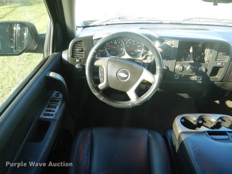 image for item GC9539 2009 Chevrolet Silverado 1500 Crew Cab pickup truck