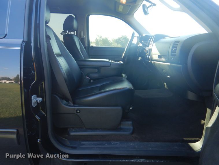 image for item GC9539 2009 Chevrolet Silverado 1500 Crew Cab pickup truck