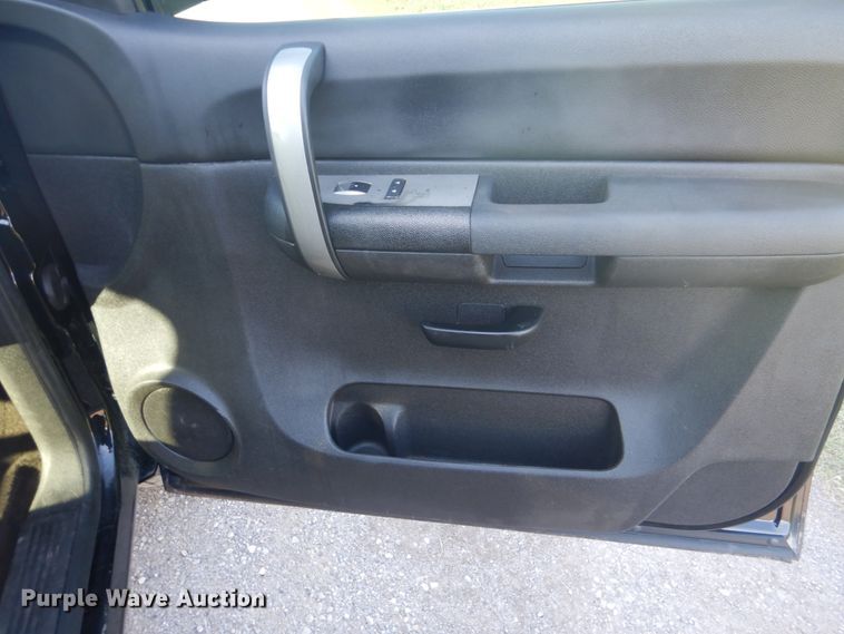 image for item GC9539 2009 Chevrolet Silverado 1500 Crew Cab pickup truck