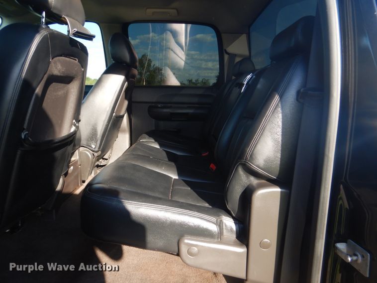 image for item GC9539 2009 Chevrolet Silverado 1500 Crew Cab pickup truck