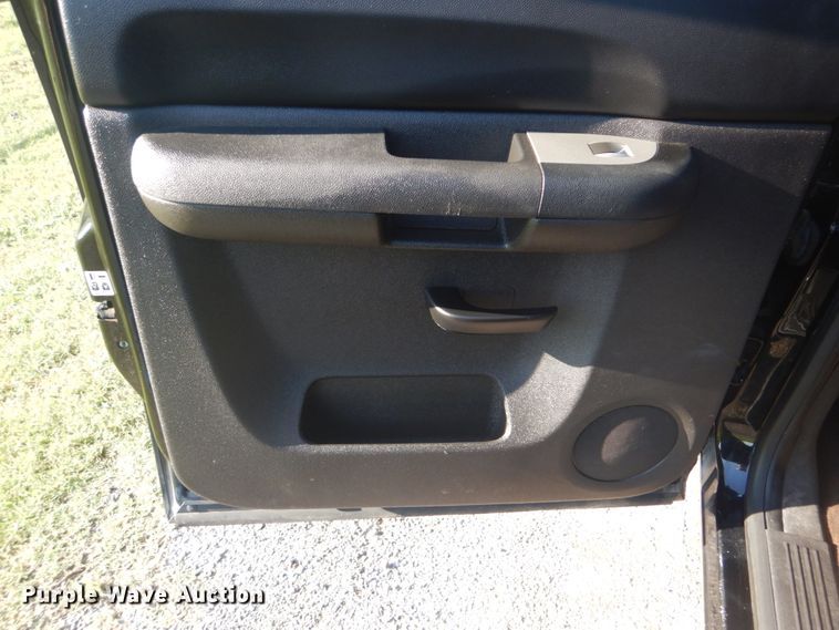 image for item GC9539 2009 Chevrolet Silverado 1500 Crew Cab pickup truck