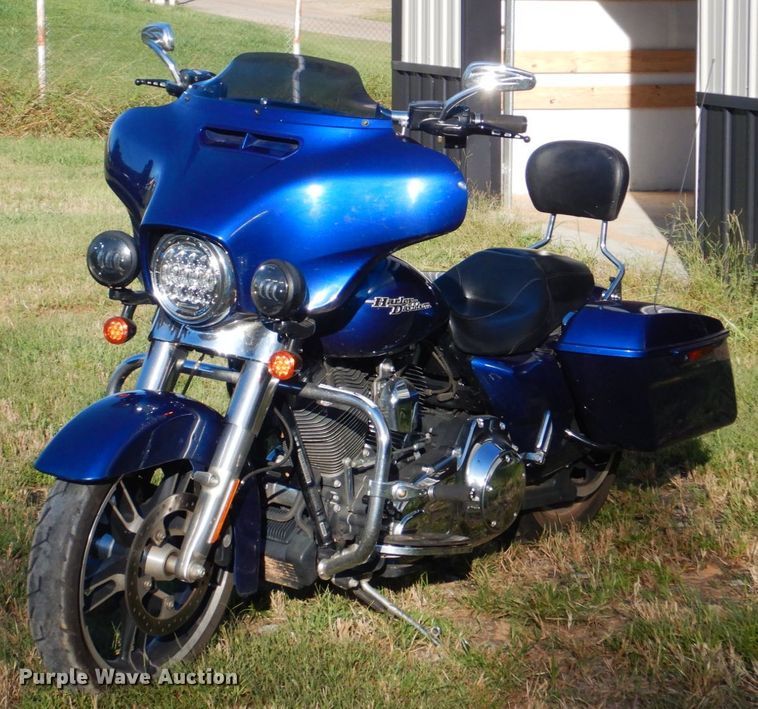 image for item GC9547 2015 Harley Davidson Street Glide Screamin' Eagle motorcycle