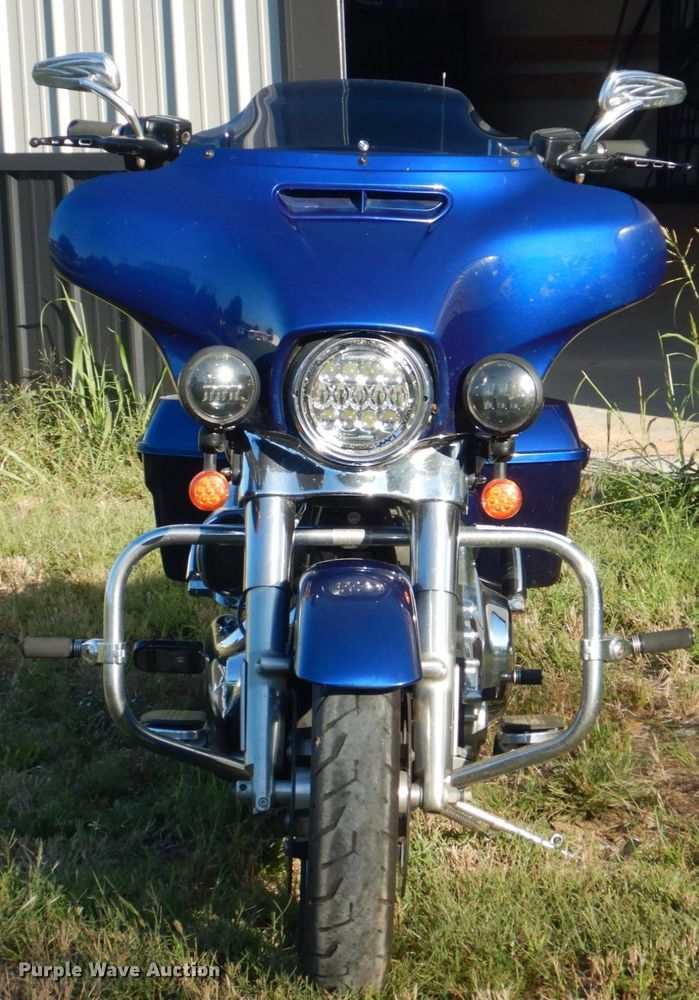 image for item GC9547 2015 Harley Davidson Street Glide Screamin' Eagle motorcycle