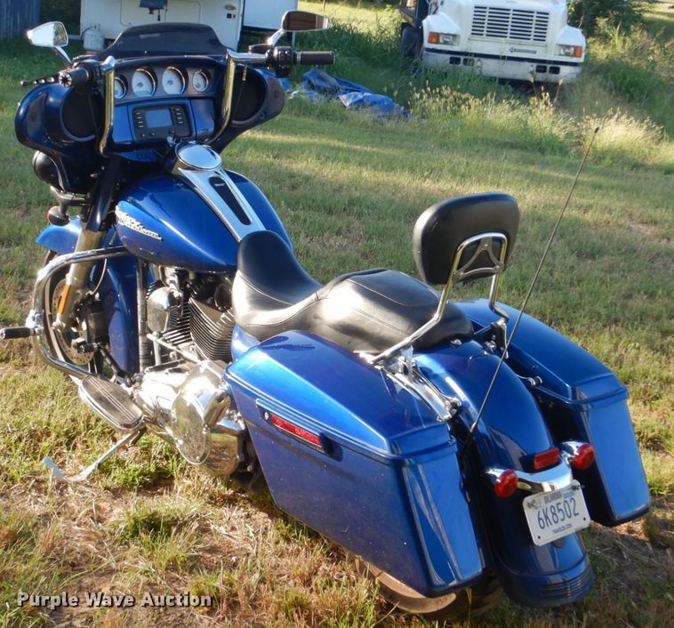 image for item GC9547 2015 Harley Davidson Street Glide Screamin' Eagle motorcycle