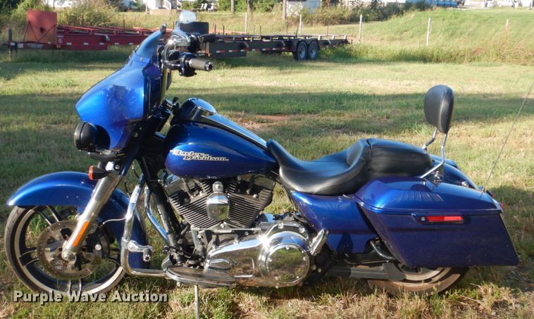 image for item GC9547 2015 Harley Davidson Street Glide Screamin' Eagle motorcycle