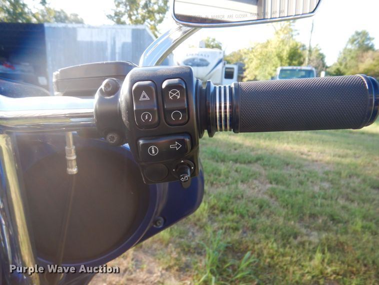 image for item GC9547 2015 Harley Davidson Street Glide Screamin' Eagle motorcycle