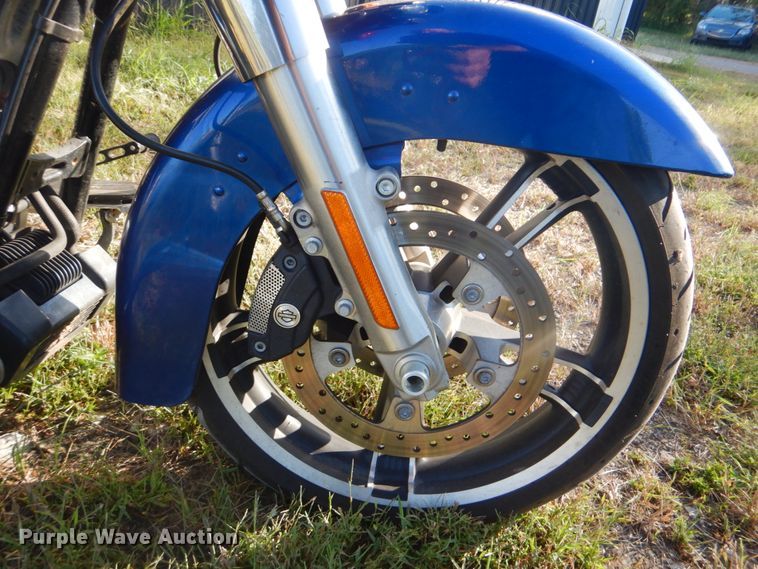 image for item GC9547 2015 Harley Davidson Street Glide Screamin' Eagle motorcycle