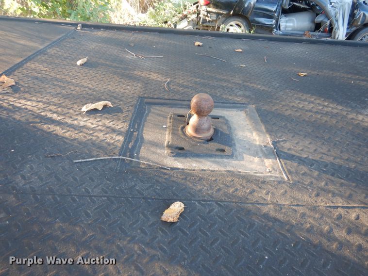 image for item GC9549 2009 Ford F350 Super Duty flatbed pickup truck