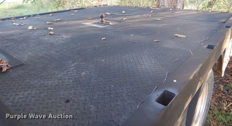 image for item GC9549 2009 Ford F350 Super Duty flatbed pickup truck