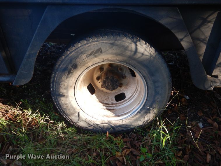 image for item GC9549 2009 Ford F350 Super Duty flatbed pickup truck