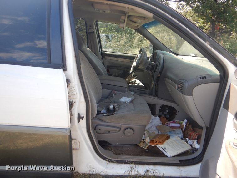 image for item GC9552 2003 Buick Rendezvous SUV