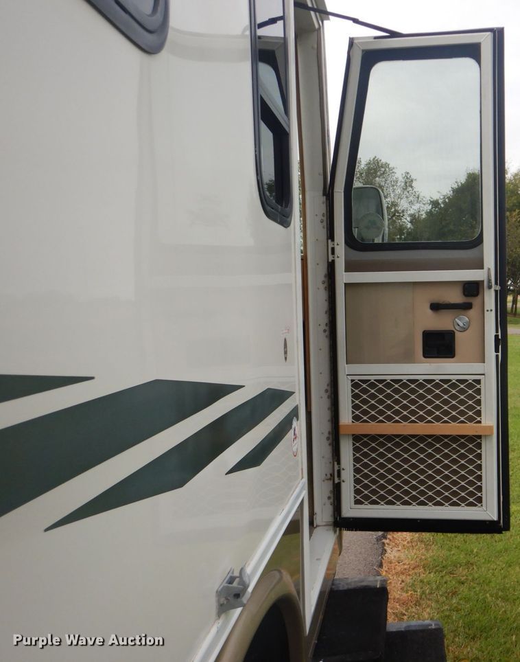 image for item GC9565 2000 Newmar Dutch Star RV