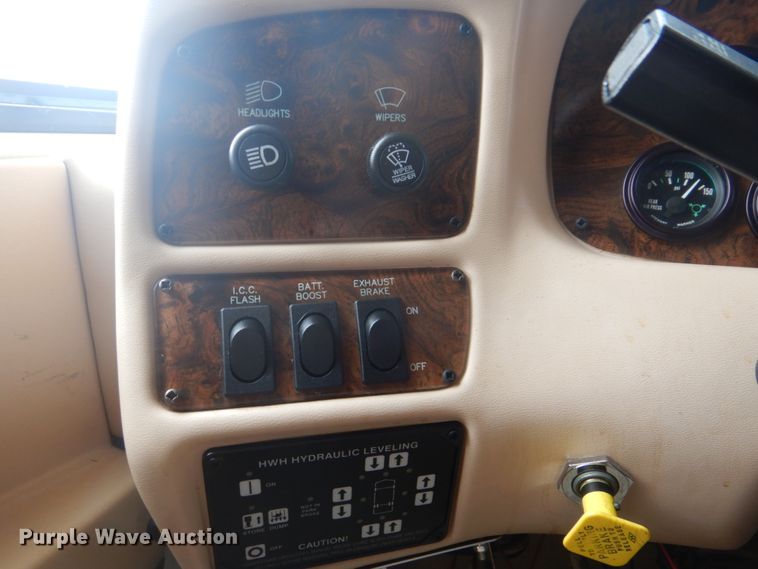 image for item GC9565 2000 Newmar Dutch Star RV