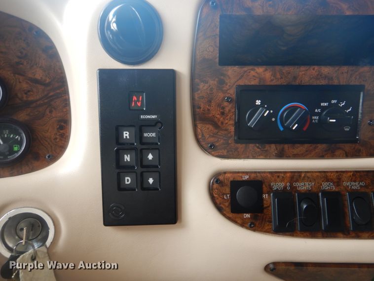 image for item GC9565 2000 Newmar Dutch Star RV