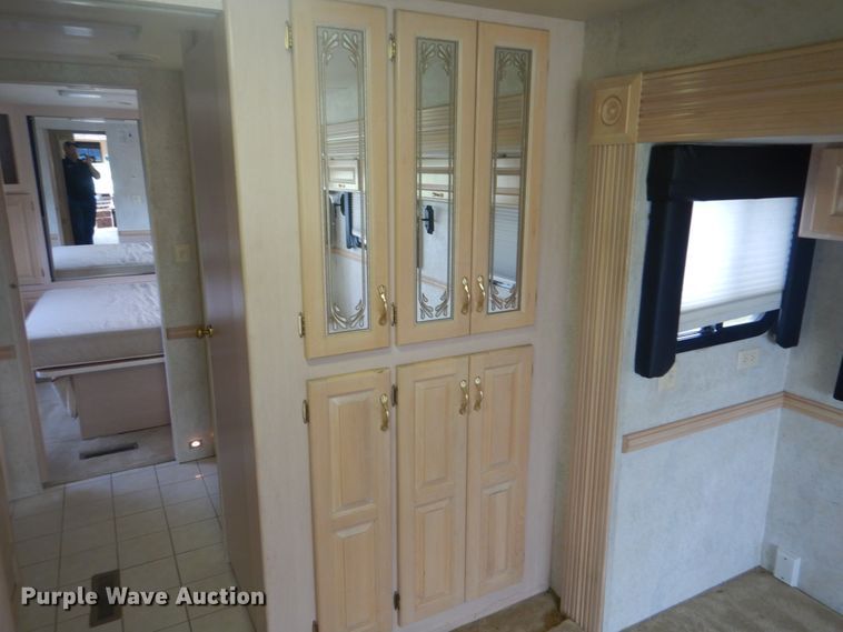 image for item GC9565 2000 Newmar Dutch Star RV