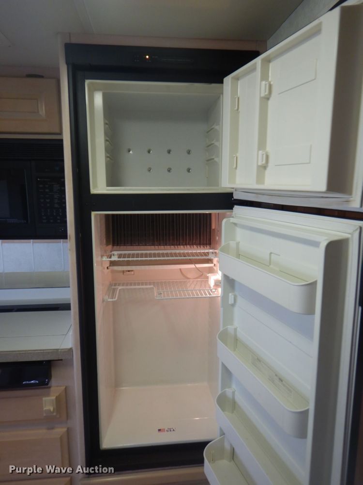 image for item GC9565 2000 Newmar Dutch Star RV