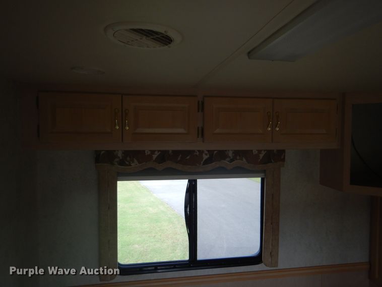 image for item GC9565 2000 Newmar Dutch Star RV