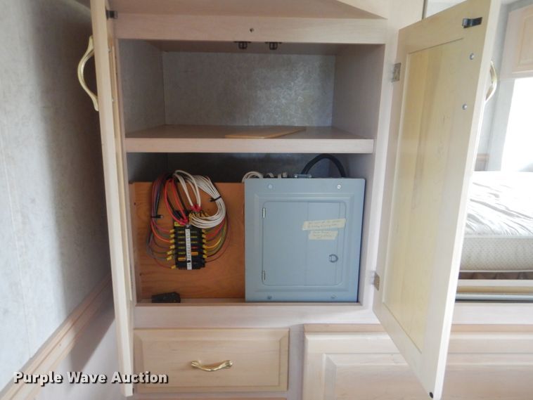 image for item GC9565 2000 Newmar Dutch Star RV