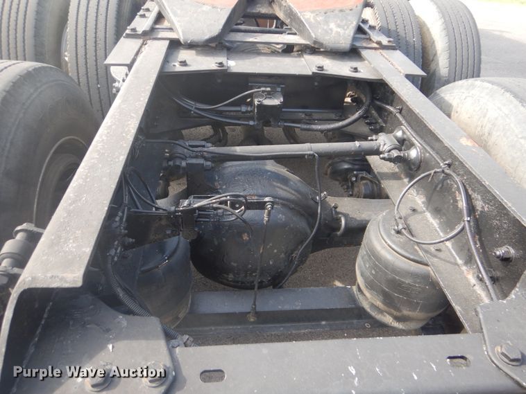 image for item GC9566 2003 Kenworth W900 semi truck