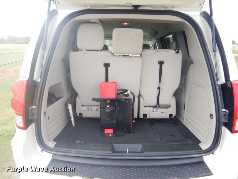 image for item GC9570 2013 Dodge Grand Caravan handicap accessible mini van