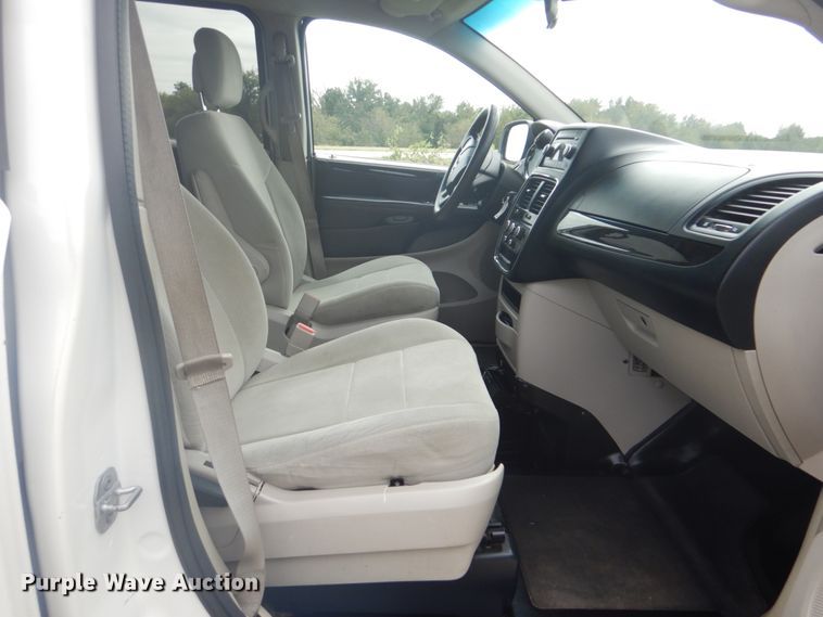 image for item GC9571 2012 Dodge Grand Caravan handicap accessible mini van