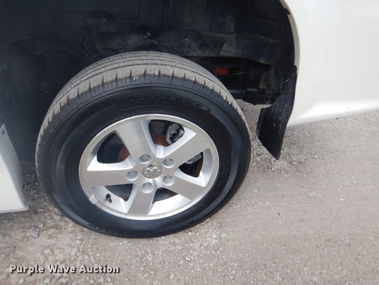 image for item GC9571 2012 Dodge Grand Caravan handicap accessible mini van