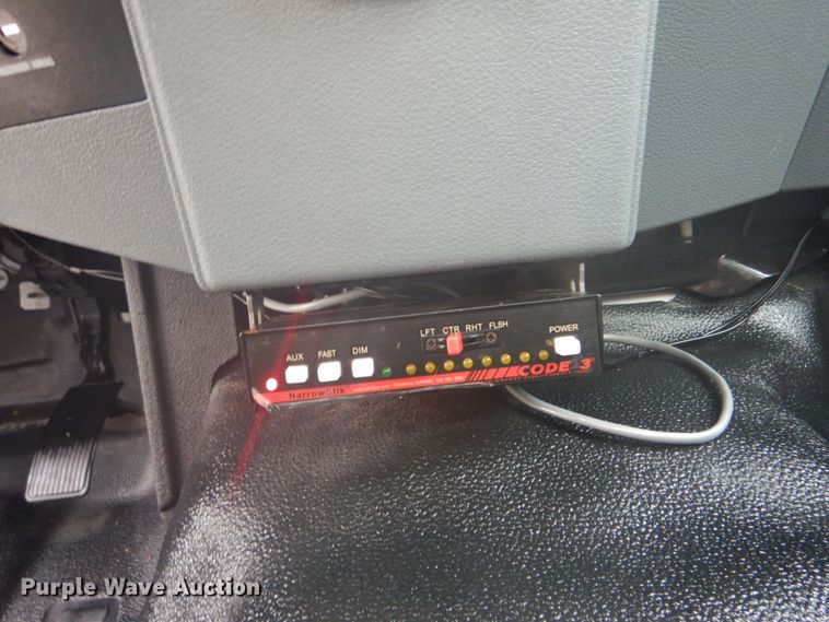 image for item GC9574 2011 Ford F550 Super Duty bucket truck