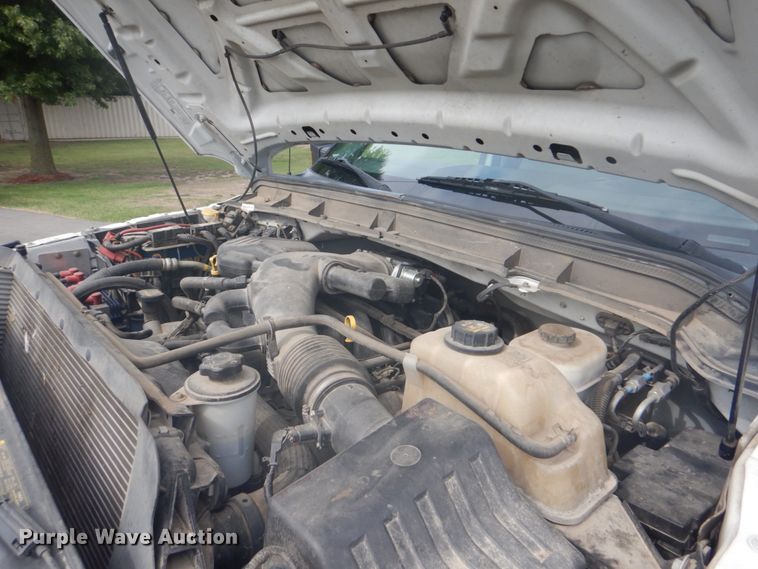 image for item GC9574 2011 Ford F550 Super Duty bucket truck