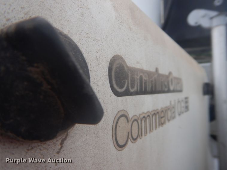 image for item GC9574 2011 Ford F550 Super Duty bucket truck