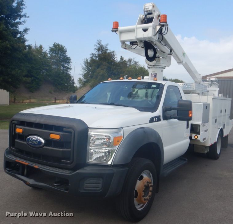 image for item GC9575 2012 Ford F550 Super Duty bucket truck