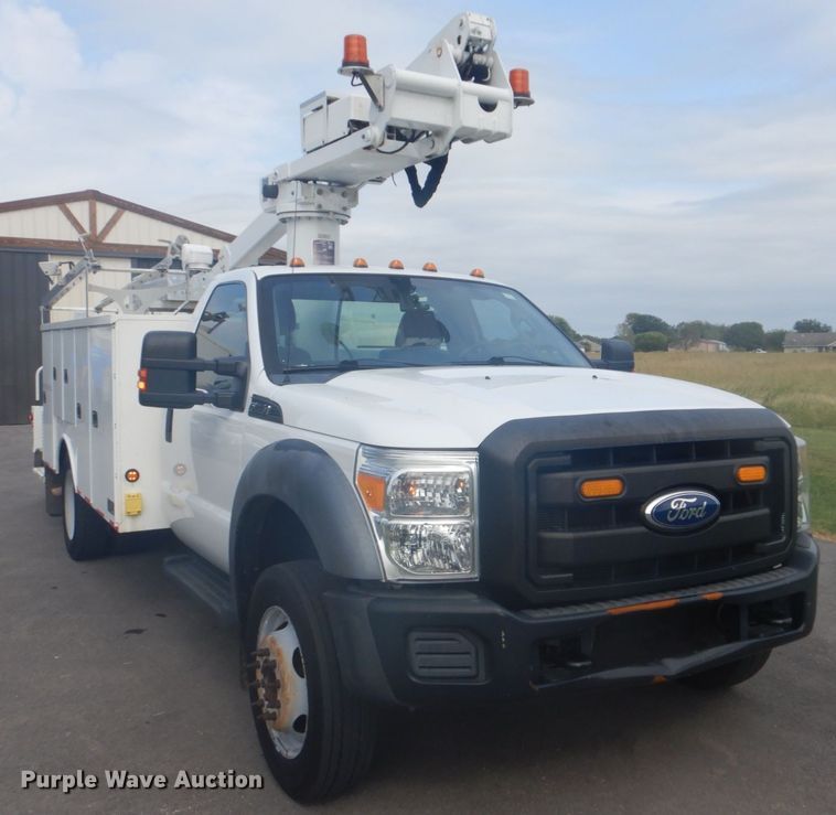 image for item GC9575 2012 Ford F550 Super Duty bucket truck