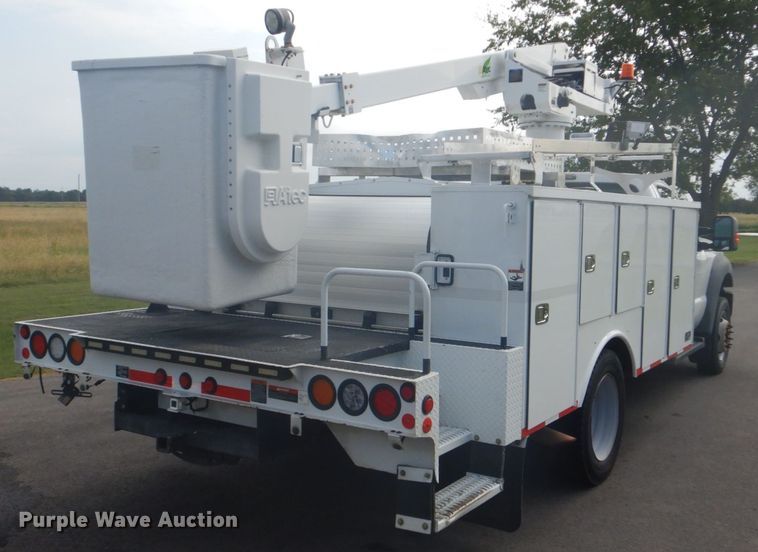 image for item GC9575 2012 Ford F550 Super Duty bucket truck