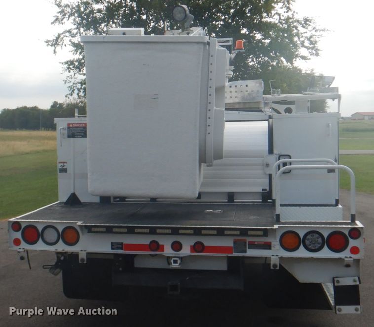 image for item GC9575 2012 Ford F550 Super Duty bucket truck