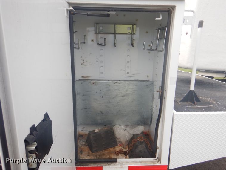 image for item GC9575 2012 Ford F550 Super Duty bucket truck